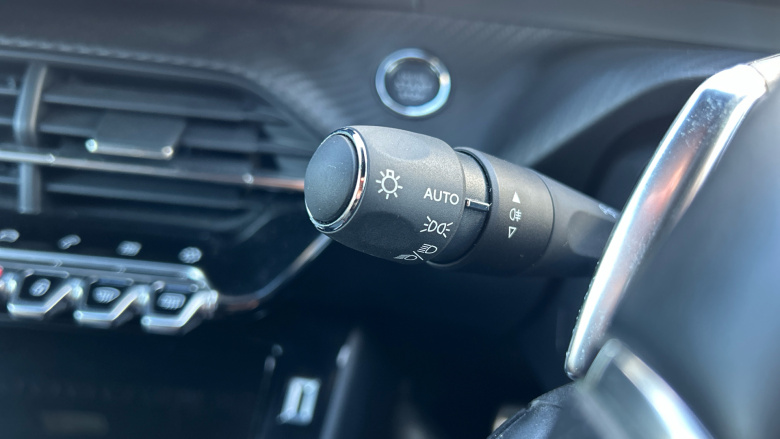 Peugeot 208 1.2 PureTech 130 GT 5dr EAT8 Petrol Hatchback